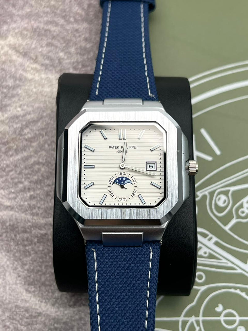 I18n Error: Missing interpolation value "imagealt" for "Cargue la imagen en el visor de la galería, {{ imagealt }}"
